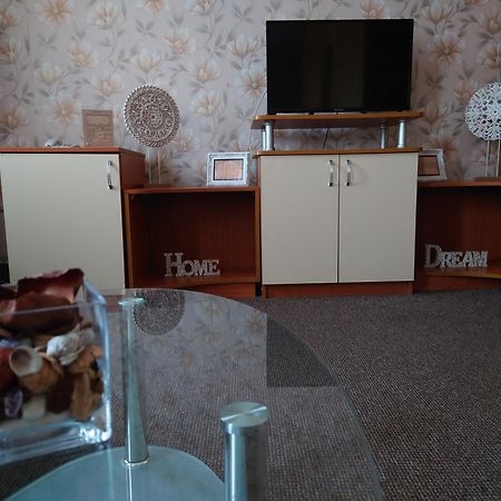 Семеен Хотел "Булаир" Burgas City Exterior foto